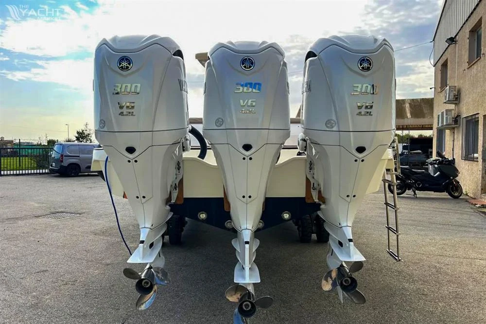 GRANTURISMO 12 - Image 17