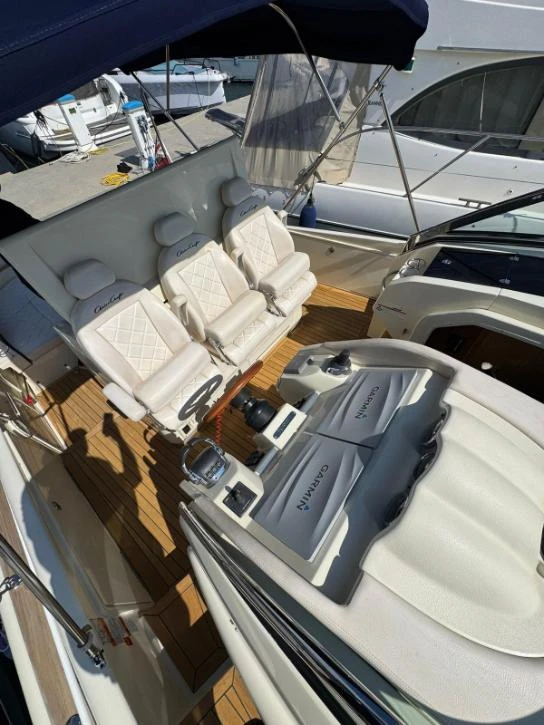 36 LAUNCH - Image 19