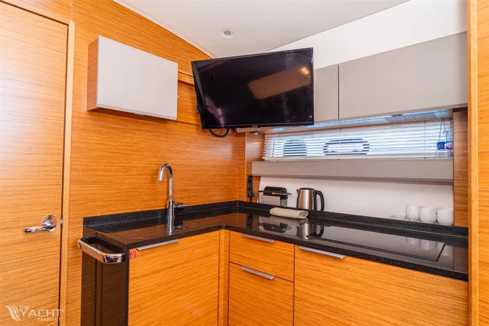 40 HT SPORT - Image 10