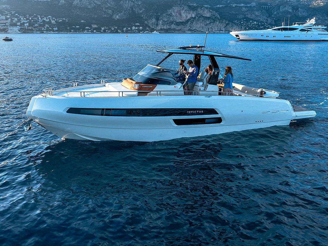 GT370 - Image 12