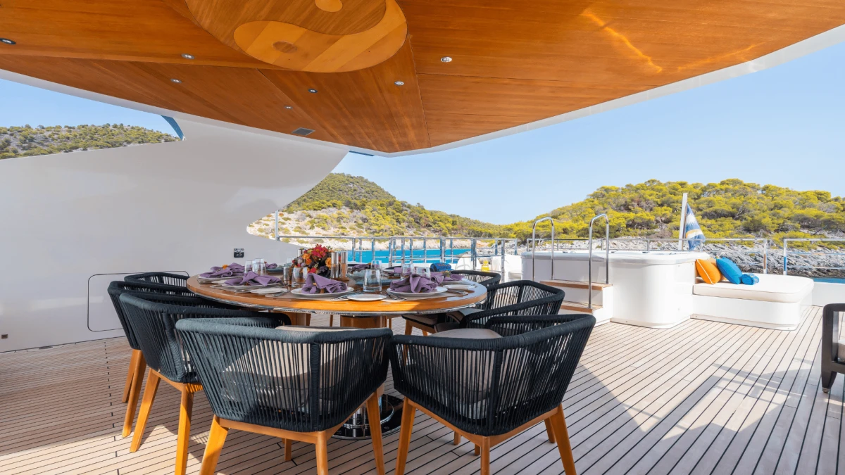 REGALE 45 - Image 14