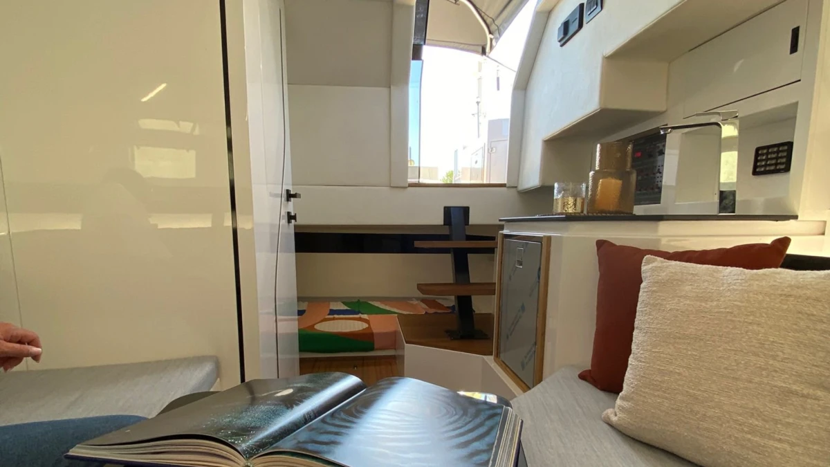 BB 35 ELBA (HORS-BORD) - Image 11