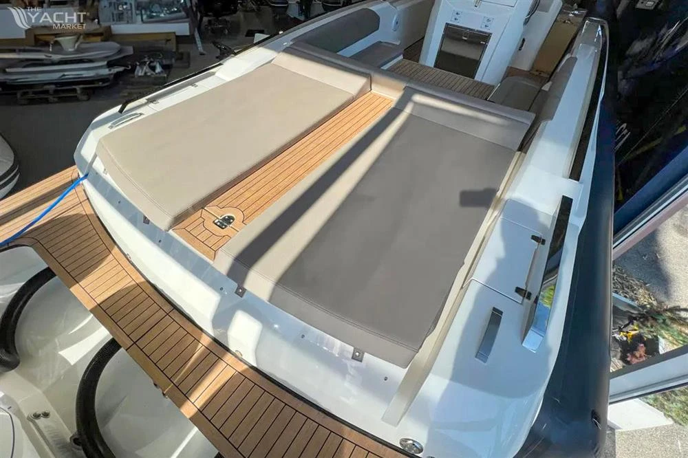 GRANTURISMO 12 - Image 14