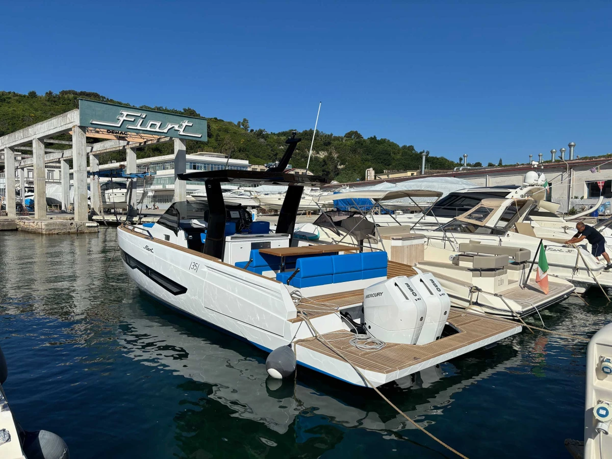 Fiart SEAWALKER 35
