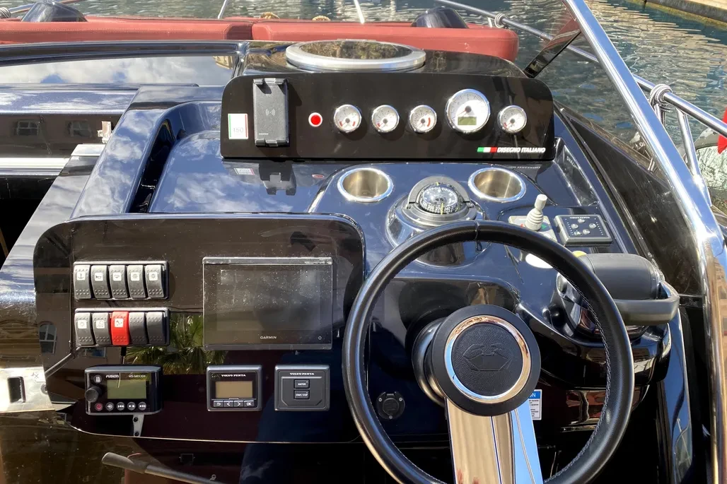 E30 ENDURANCE - Image 6