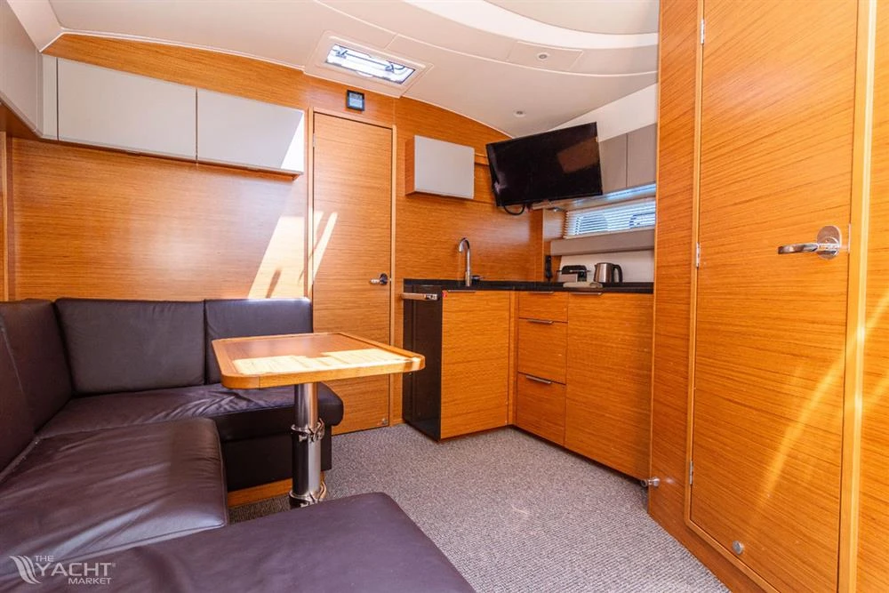 40 HT SPORT - Image 9